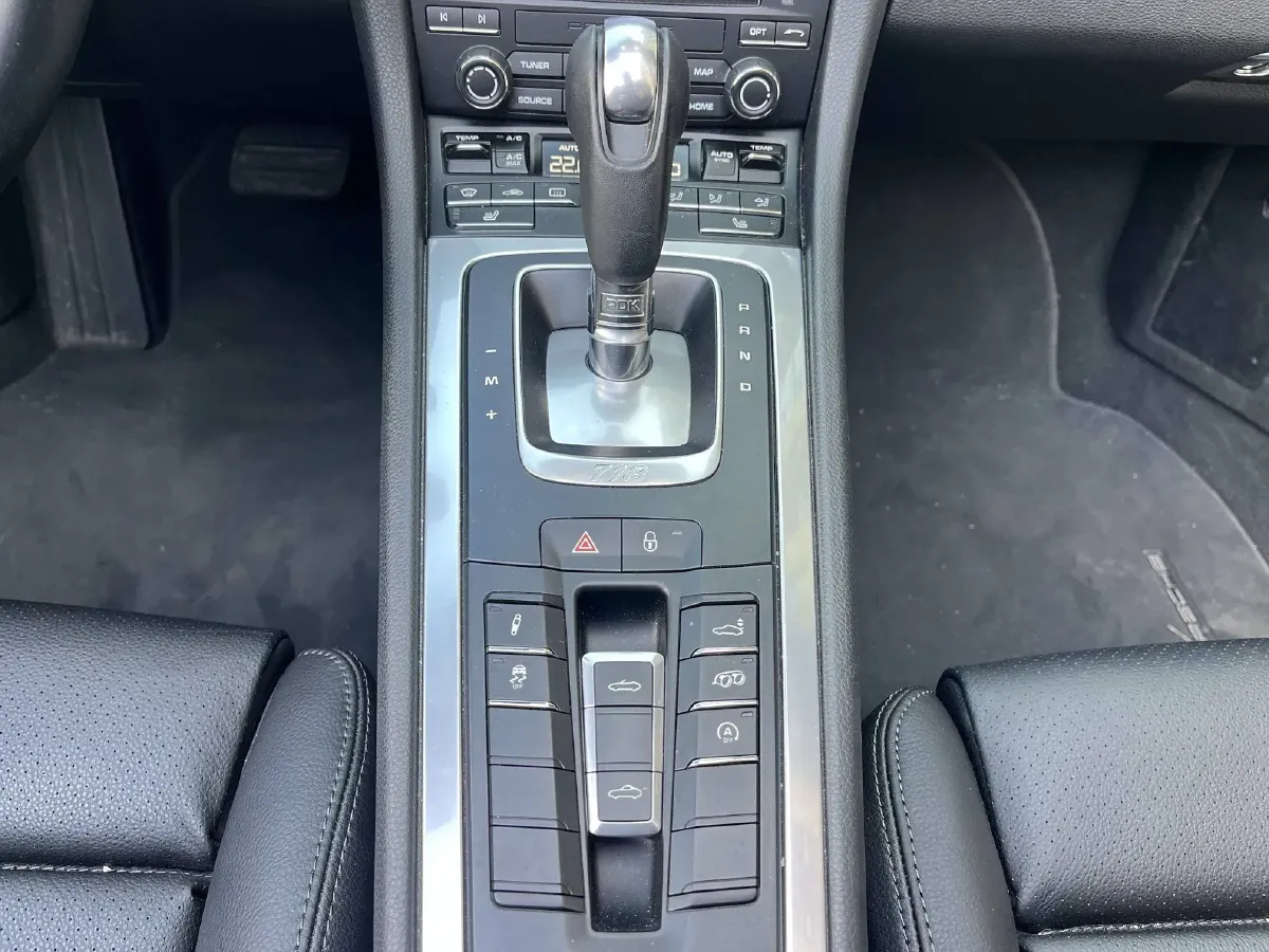 2018 Porsche 718 2.0T 250HP H4 7DCT,autocango,china used car exporter,china ev exporter,chinese used car exporter,chinese used ev exporter