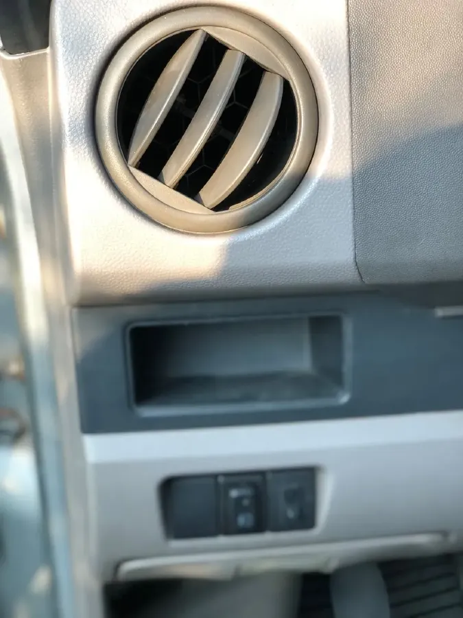 2009 Suzuki Landy 1.4L 95HP L4 5MT,autocango,china used car exporter,china ev exporter,chinese used car exporter,chinese used ev exporter