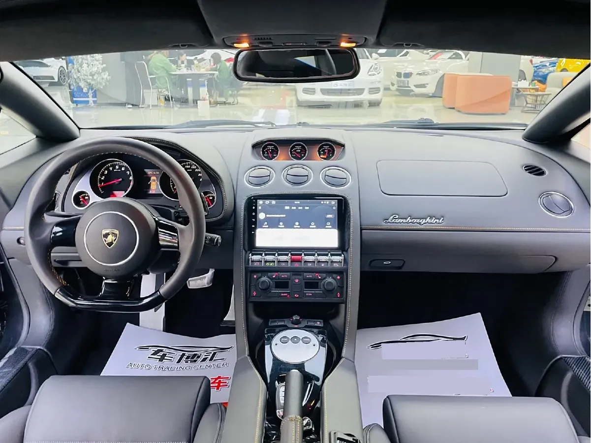 2012 Lamborghini Gallardo 5.2L 560HP V10 6AMT,autocango,china used car exporter,china ev exporter,chinese used car exporter,chinese used ev exporter