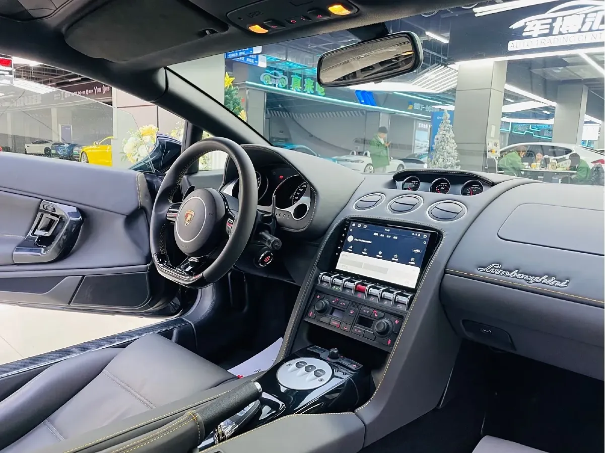 2012 Lamborghini Gallardo 5.2L 560HP V10 6AMT,autocango,china used car exporter,china ev exporter,chinese used car exporter,chinese used ev exporter