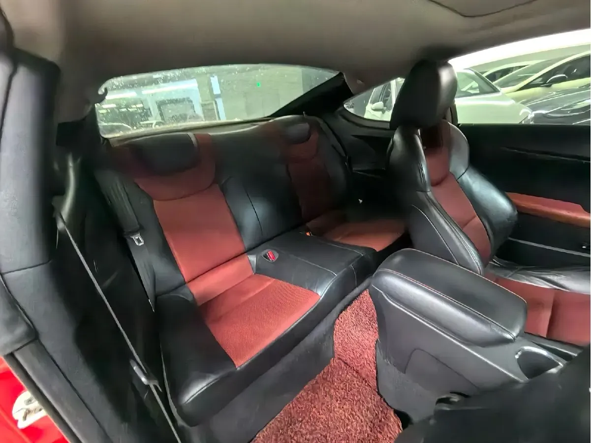 2012 Hyundai Rohens-Coupe 2.0T 260HP L4 8AT,autocango,china used car exporter,china ev exporter,chinese used car exporter,chinese used ev exporter