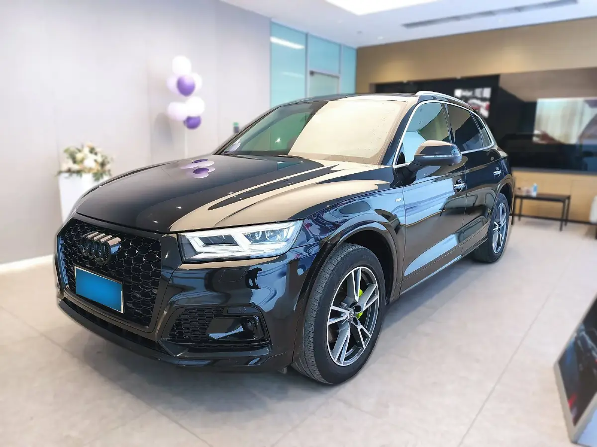 2018 Audi Q5L 2.0T 252HP L4 7DCT
