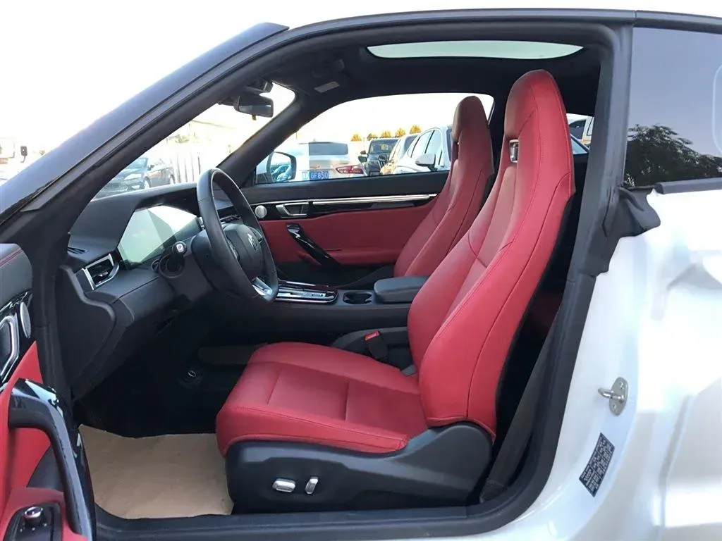 2019 Leapmotor S01 BEV 35.6KWH,autocango,china used car exporter,china ev exporter,chinese used car exporter,chinese used ev exporter