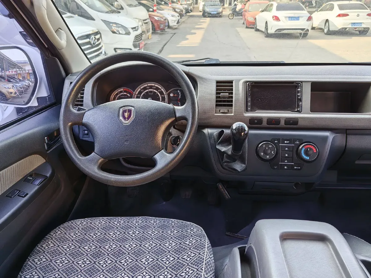 2011 JinBei Big Sea Lion 2.4L 139HP L4 5MT,autocango,china used car exporter,china ev exporter,chinese used car exporter,chinese used ev exporter