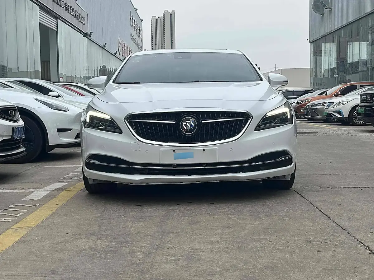 2016 Buick Larcosse 2.0T 261HP L4 6AT