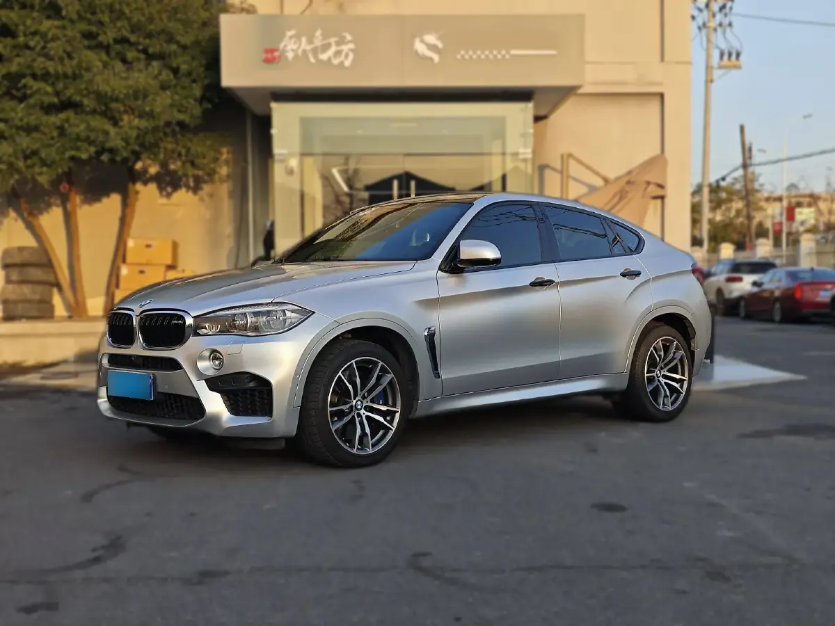 2015 BMW X6 M 4.4T 575HP V8 8AT