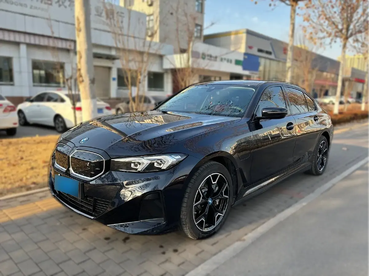 2024 BMW i3 BEV 79.05KWH