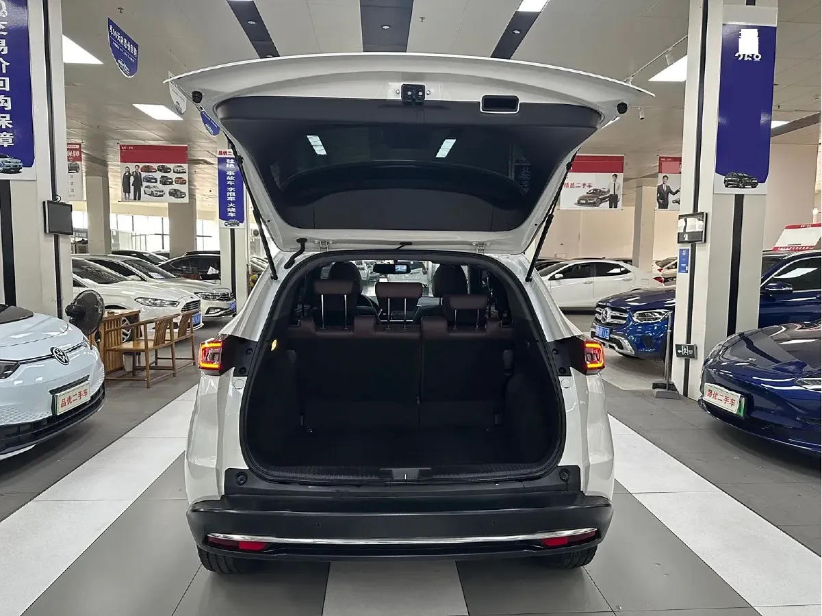 2021 Ciimo M-NV BEV 61.3KWH,autocango,china used car exporter,china ev exporter,chinese used car exporter,chinese used ev exporter