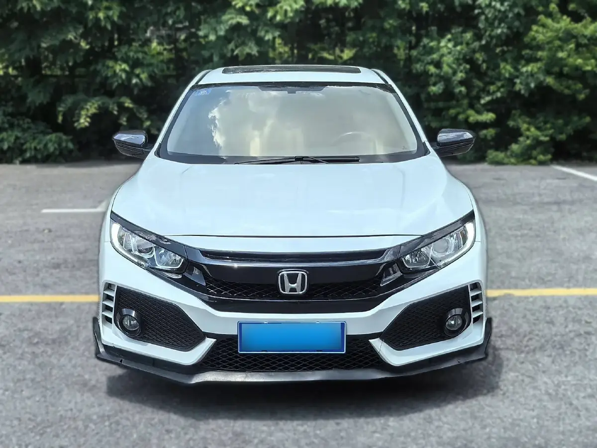 2016 Honda Civic 1.0T 125HP L3 CVT