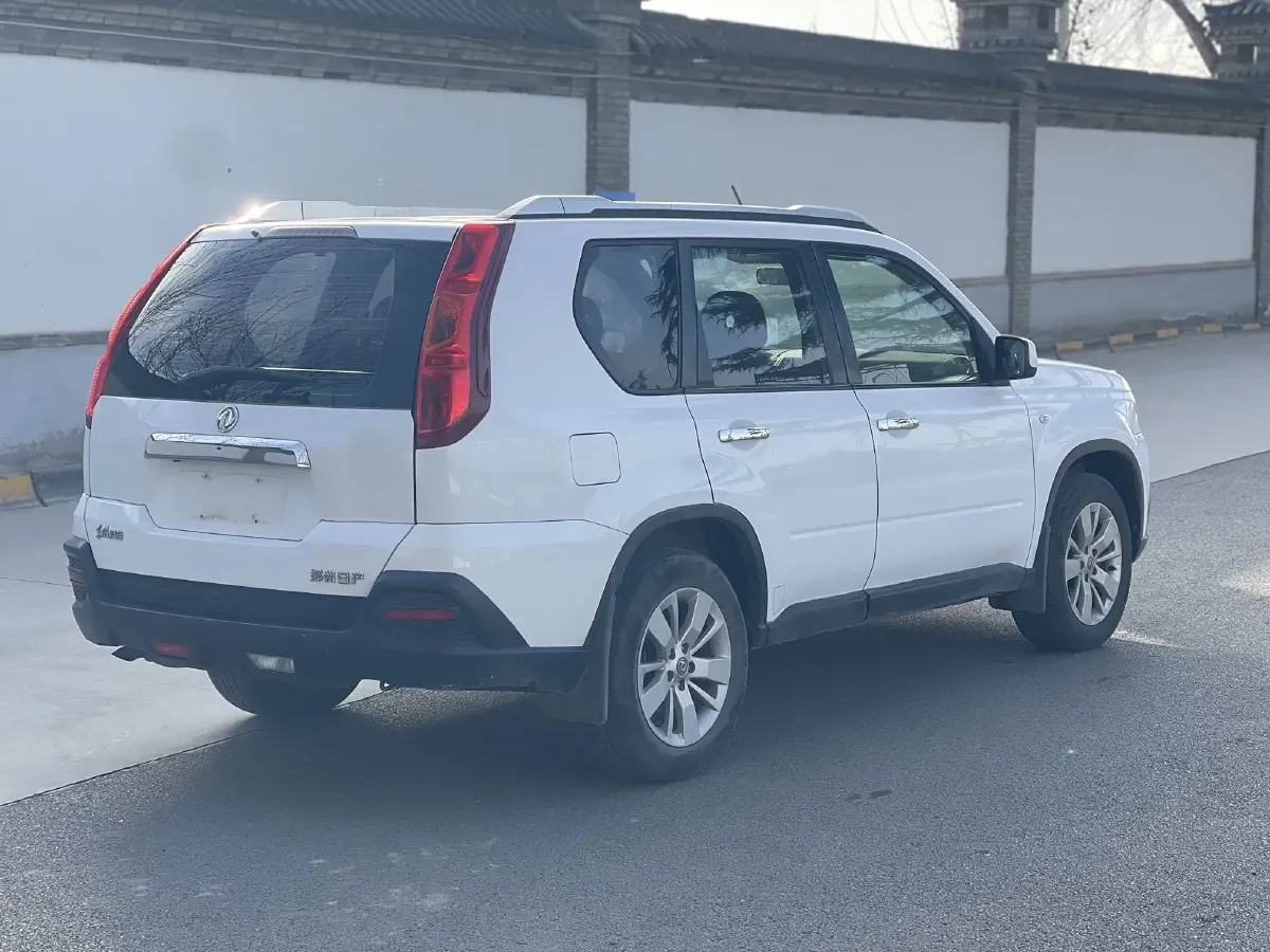 2015 DongFeng FengDu MX6 2.0L 144HP L4 CVT,autocango,china used car exporter,china ev exporter,chinese used car exporter,chinese used ev exporter