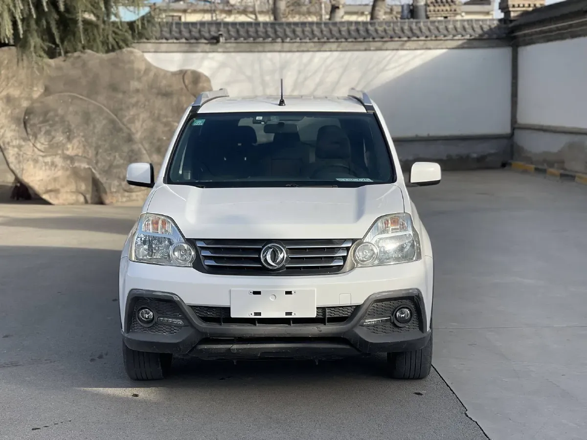 2015 DongFeng FengDu MX6 2.0L 144HP L4 CVT,autocango,china used car exporter,china ev exporter,chinese used car exporter,chinese used ev exporter
