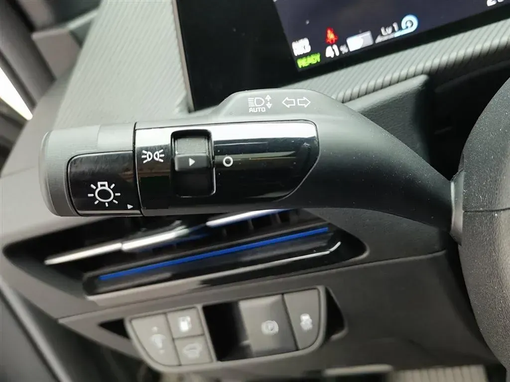 2023 Kia EV6 BEV 76.4KWH,autocango,china used car exporter,china ev exporter,chinese used car exporter,chinese used ev exporter