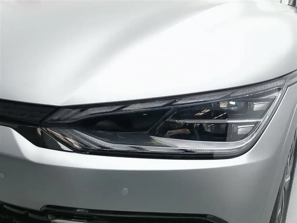 2023 Kia EV6 BEV 76.4KWH,autocango,china used car exporter,china ev exporter,chinese used car exporter,chinese used ev exporter