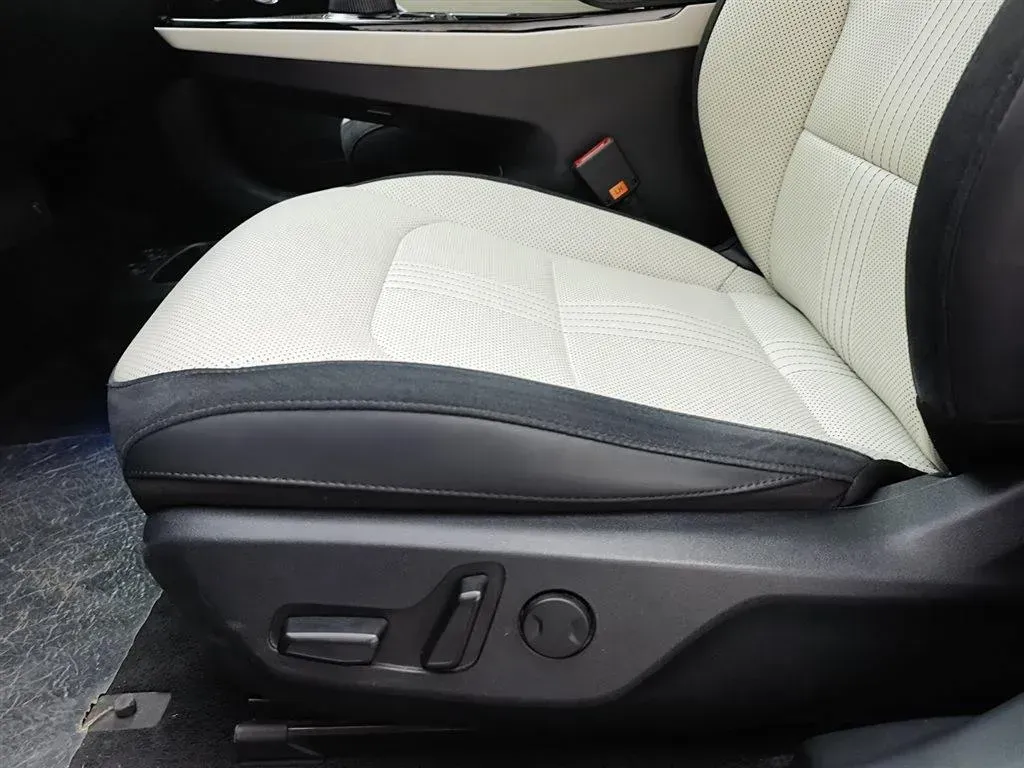 2023 Kia EV6 BEV 76.4KWH,autocango,china used car exporter,china ev exporter,chinese used car exporter,chinese used ev exporter