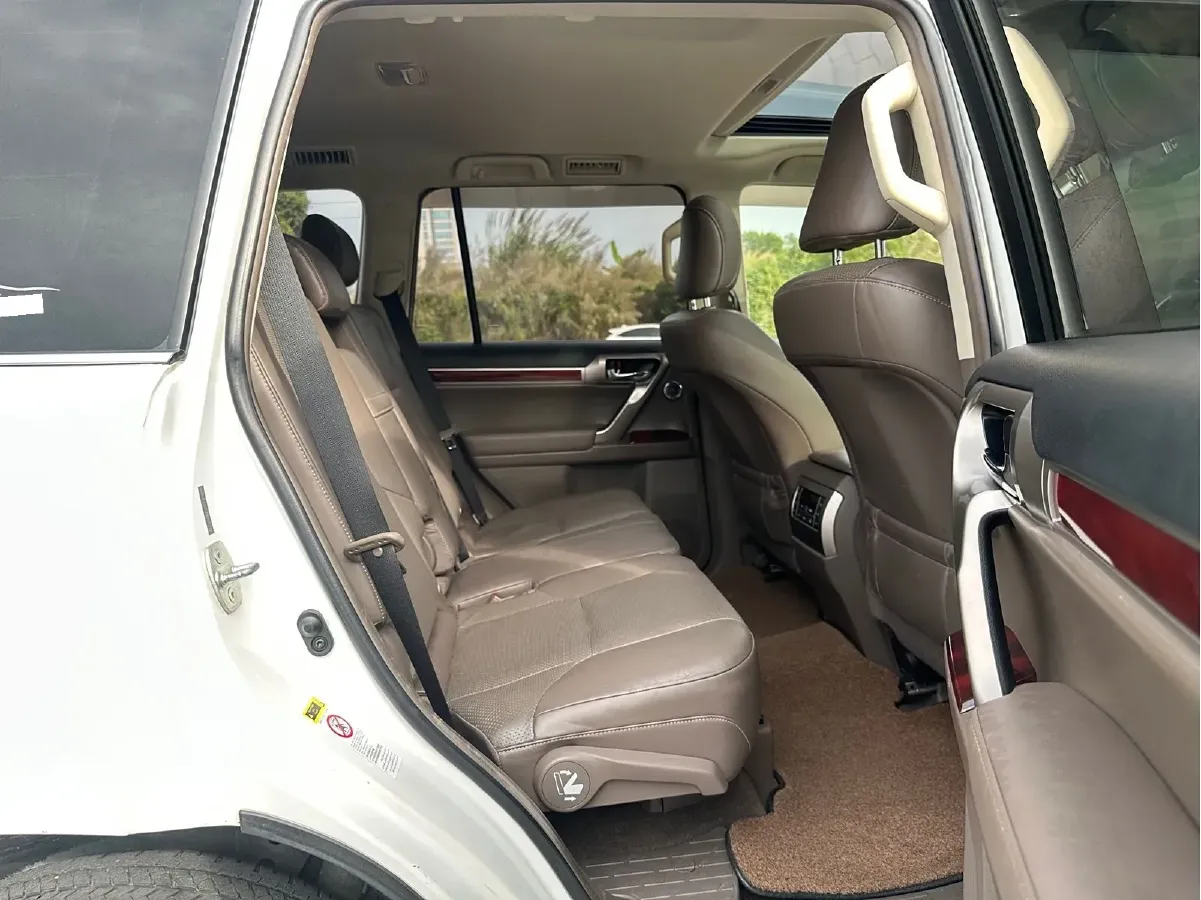 2012 Lexus GX 4.0L 275HP V6 5AT,autocango,china used car exporter,china ev exporter,chinese used car exporter,chinese used ev exporter