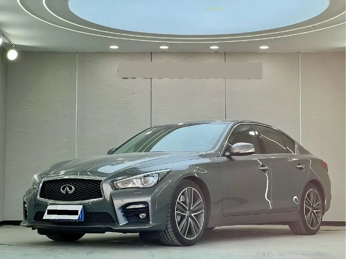 2014 Infiniti Q50 3.7L 351HP V6 7AT,autocango,china used car exporter,china ev exporter,chinese used car exporter,chinese used ev exporter