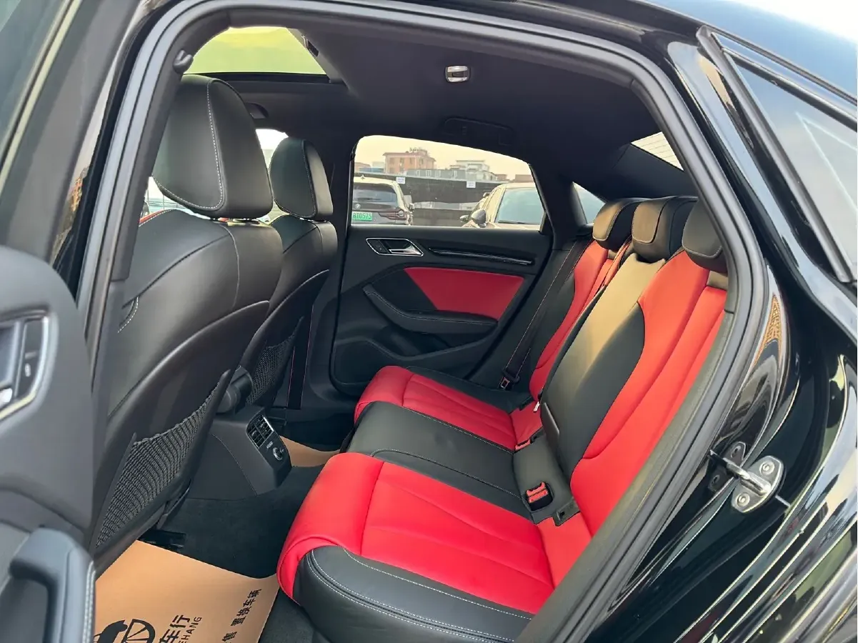 2017 Audi RS 3 2.5T 400HP L5 7DCT,autocango,china used car exporter,china ev exporter,chinese used car exporter,chinese used ev exporter