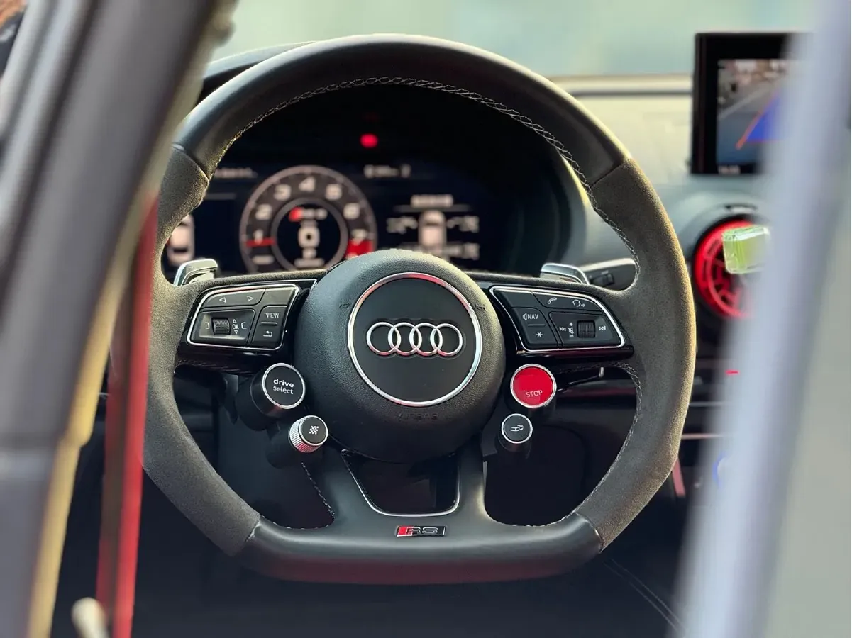 2017 Audi RS 3 2.5T 400HP L5 7DCT,autocango,china used car exporter,china ev exporter,chinese used car exporter,chinese used ev exporter