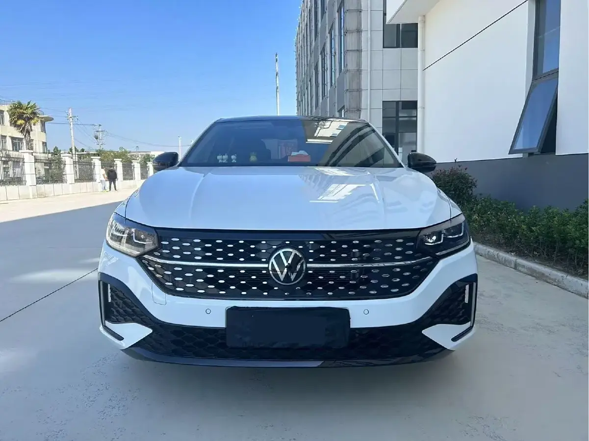 2023 Volkswagen Lavida 1.5L 110HP L4 6AT