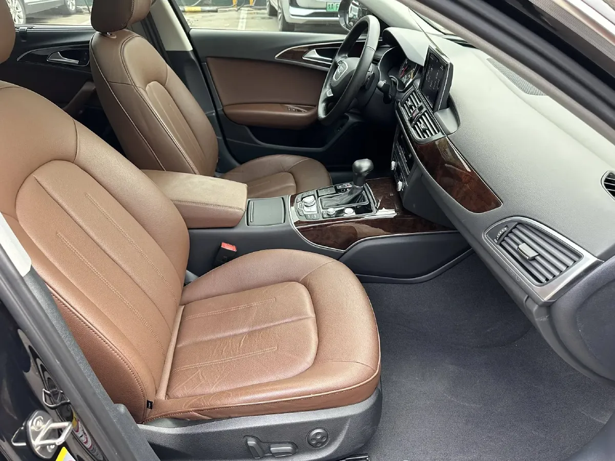 2015 Audi A6L 2.5L 190HP V6 CVT,autocango,china used car exporter,china ev exporter,chinese used car exporter,chinese used ev exporter