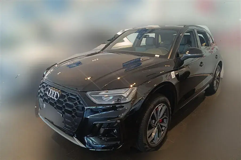 2024 Audi Q5L 2.0T 190HP L4 7DCT