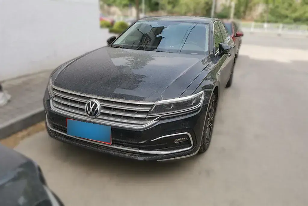 2021 Volkswagen Phideon 2.0T 224HP L4 7DCT