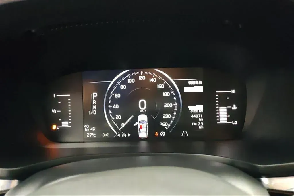 2020 Volvo V60 2.0T 190HP L4 8AT,autocango,china used car exporter,china ev exporter,chinese used car exporter,chinese used ev exporter