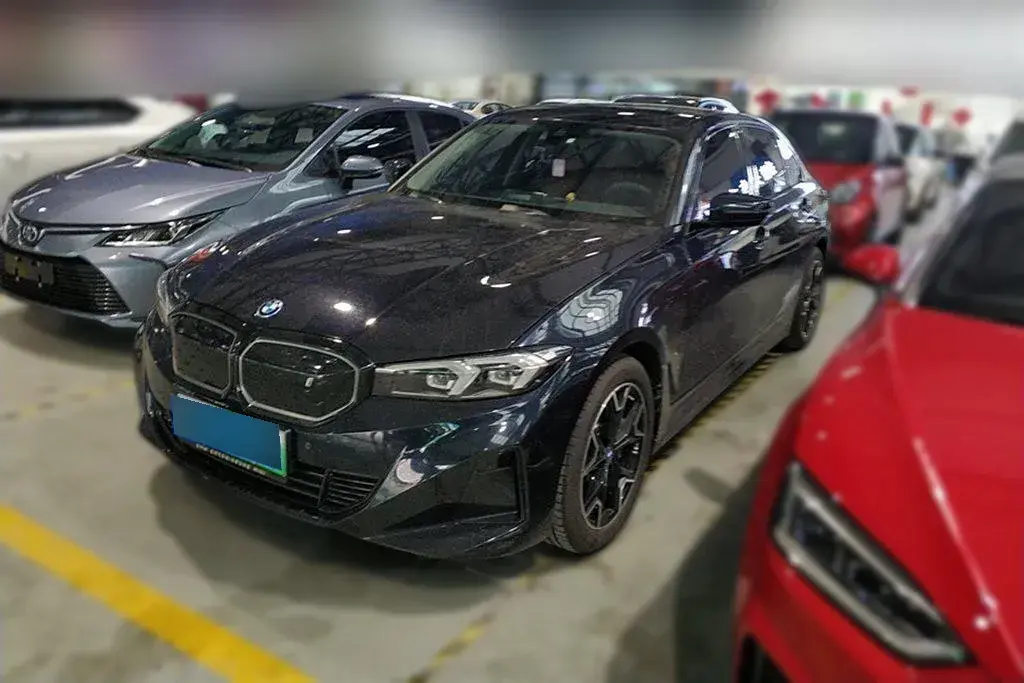 2024 BMW i3 BEV 70KWH