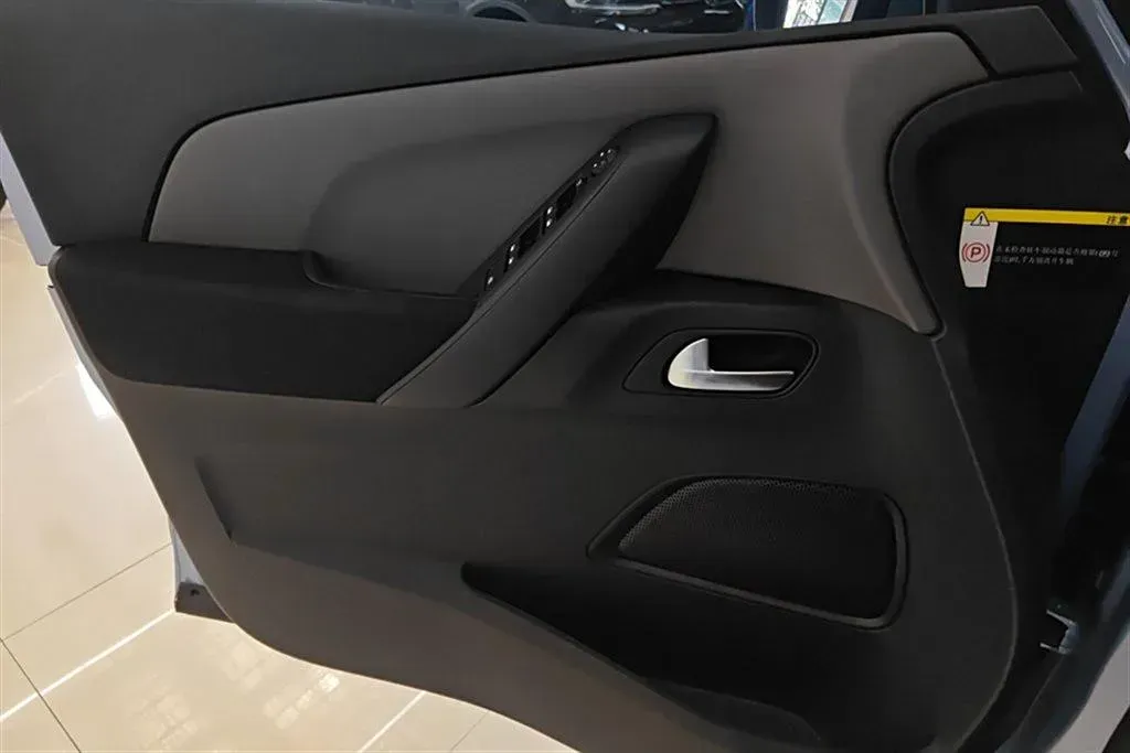 2015 Citroen C4 Picasso 1.6T 165HP L4 6AT,autocango,china used car exporter,china ev exporter,chinese used car exporter,chinese used ev exporter