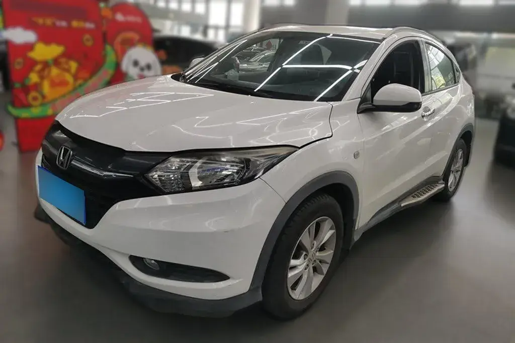 2015 Honda Vezel 1.8L 136HP L4 CVT