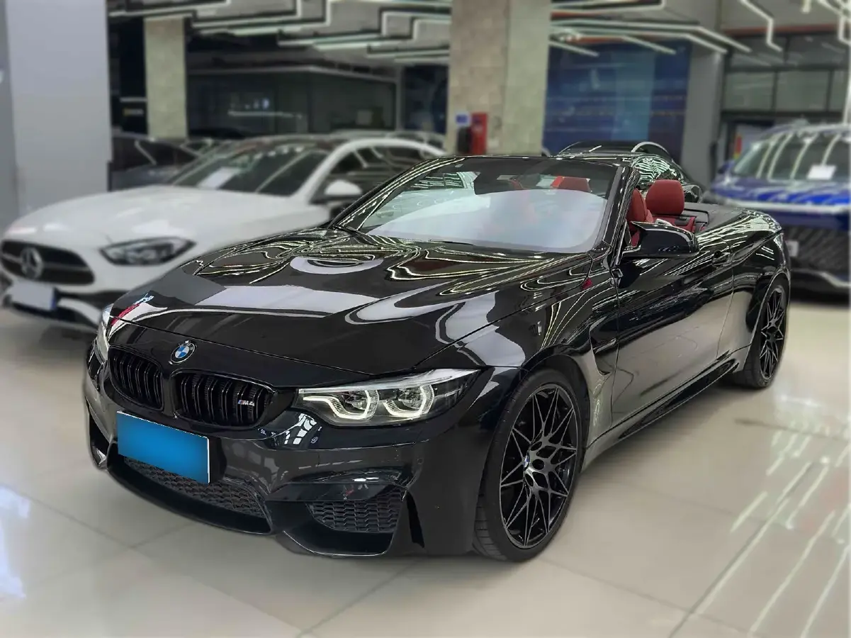 2019 BMW M4 3.0T 450HP L6 7DCT