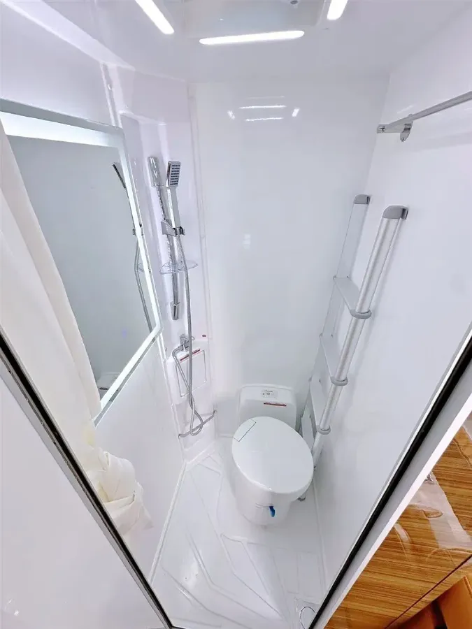 2024 Ford TransitT8 2.3T 174HP L4 8AT,autocango,china used car exporter,china ev exporter,chinese used car exporter,chinese used ev exporter