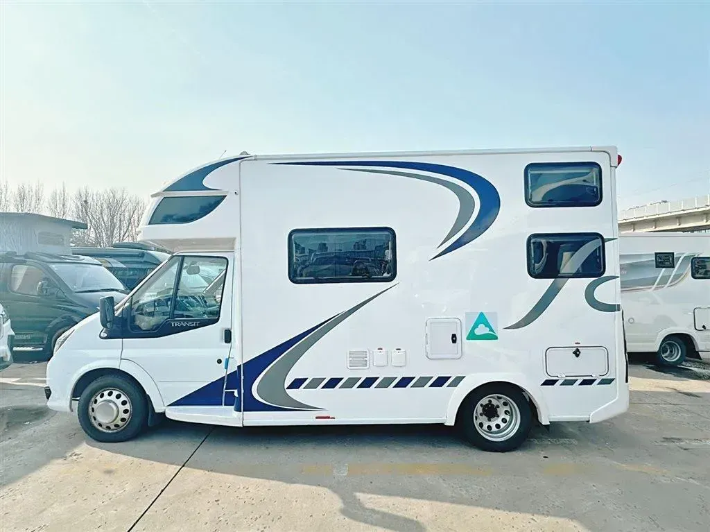 2024 Ford TransitT8 2.3T 174HP L4 8AT,autocango,china used car exporter,china ev exporter,chinese used car exporter,chinese used ev exporter