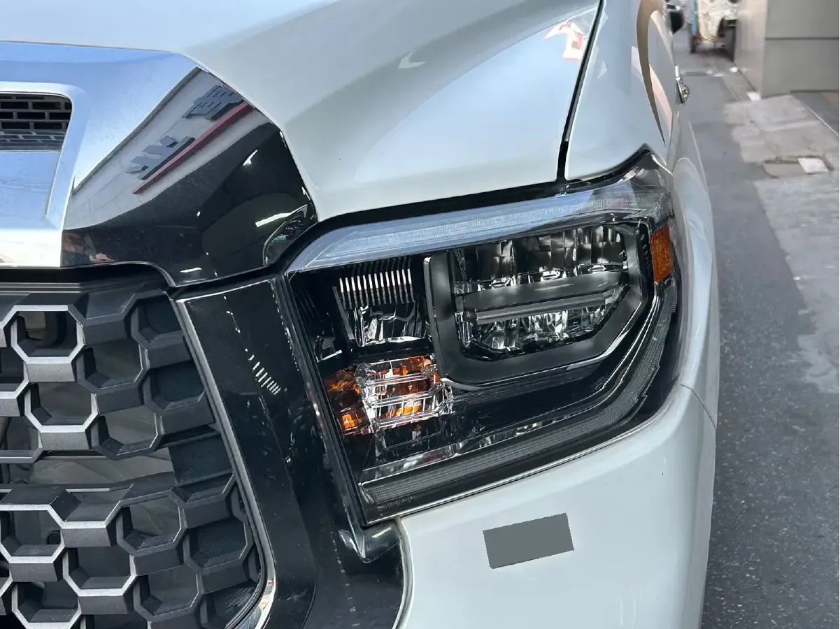 2014 Toyota Tundra 5.7L 386HP V8 6AT,autocango,china used car exporter,china ev exporter,chinese used car exporter,chinese used ev exporter