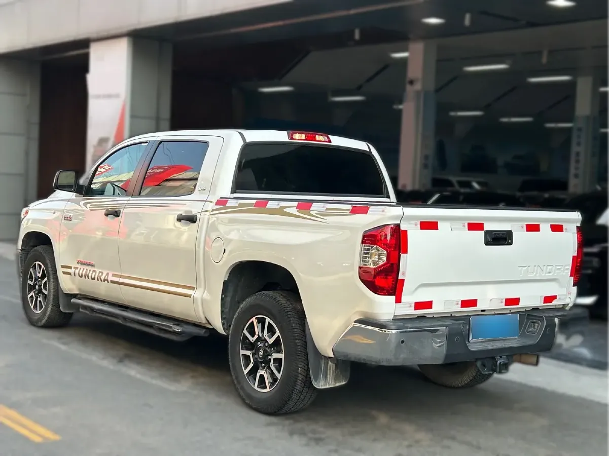 2014 Toyota Tundra 5.7L 386HP V8 6AT,autocango,china used car exporter,china ev exporter,chinese used car exporter,chinese used ev exporter