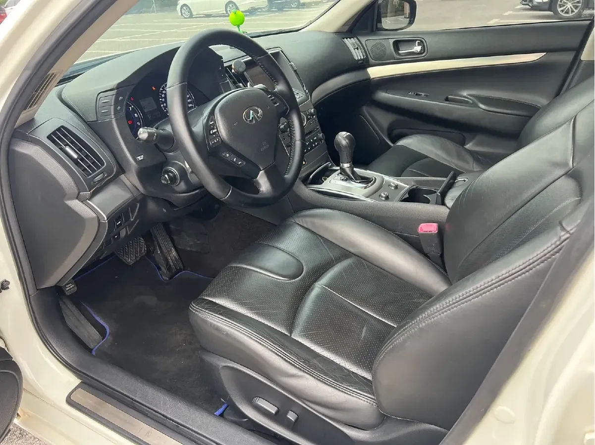 2010 Infiniti G Series 2.5L 235HP V6 7AT,autocango,china used car exporter,china ev exporter,chinese used car exporter,chinese used ev exporter