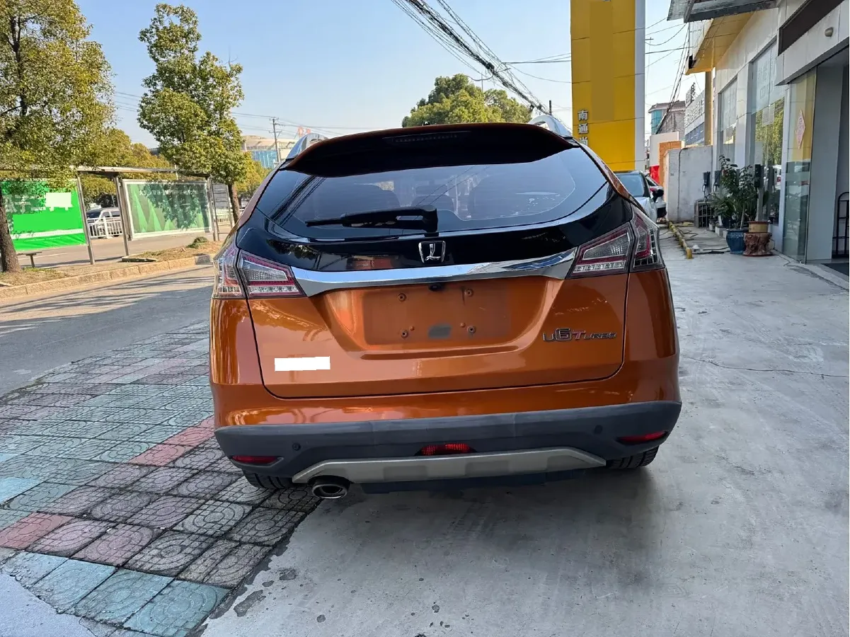 2014 Luxgen 6 SUV 1.8T 158HP L4 5AT,autocango,china used car exporter,china ev exporter,chinese used car exporter,chinese used ev exporter