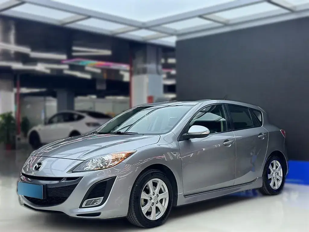2010 Mazda 3 2.0L 147HP L4 6MT