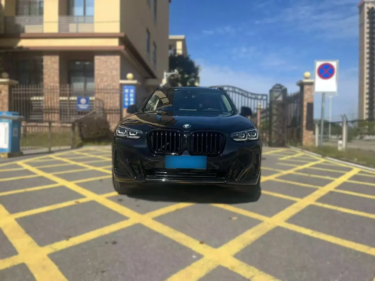 2023 BMW X3 2.0T 245HP L4 8AT