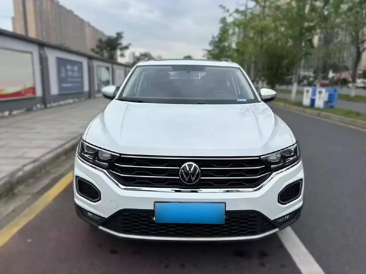 2022 Volkswagen T-Roc 1.4T 150HP L4 7DCT