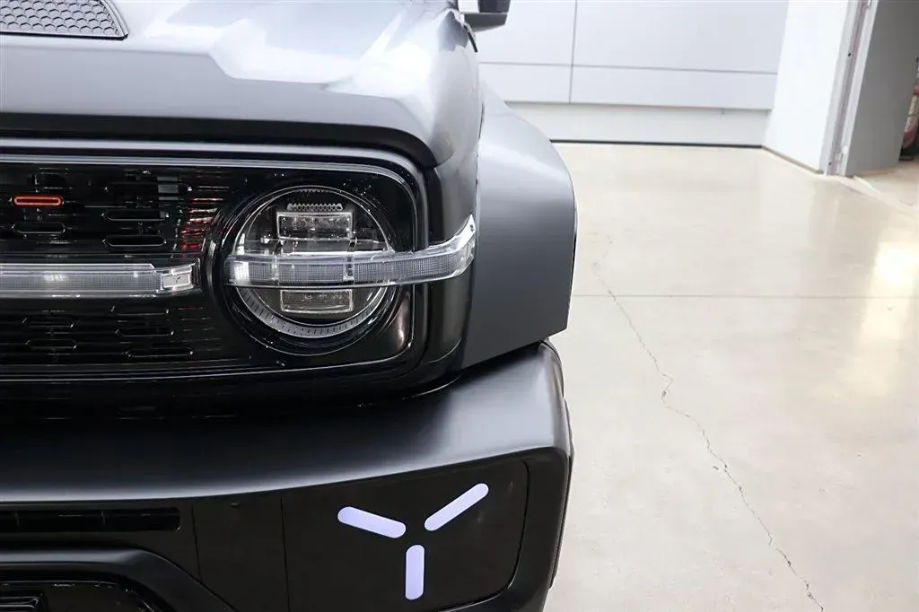 2023 Cyberspace 300 2.0T 227HP L4 8AT,autocango,china used car exporter,china ev exporter,chinese used car exporter,chinese used ev exporter