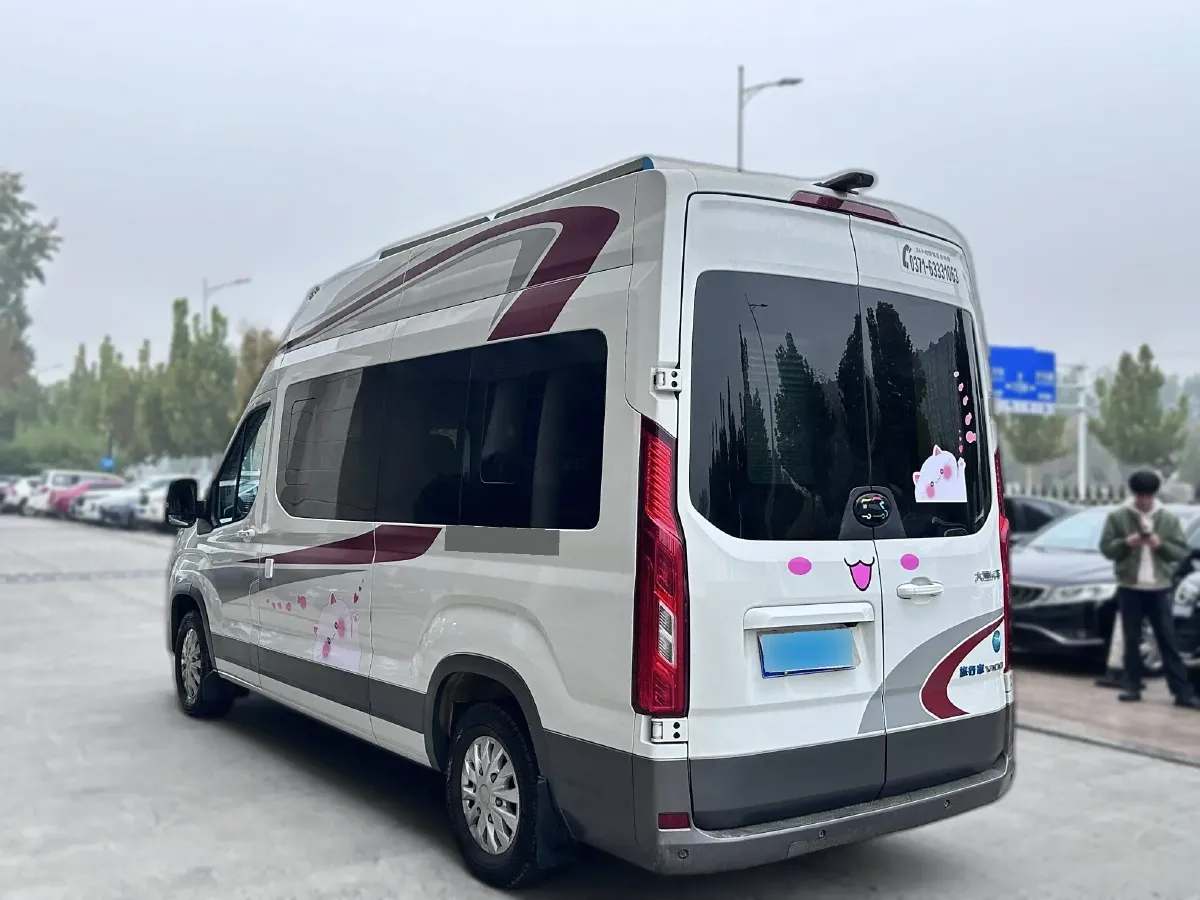 2023 MAXUS V100 RV 2.0T 150HP L4 6AT,autocango,china used car exporter,china ev exporter,chinese used car exporter,chinese used ev exporter