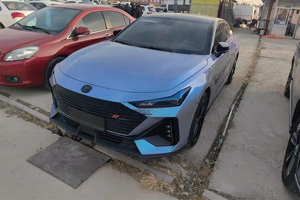 2022 ChangAn UNI-V 1.5T 188HP L4 7DCT