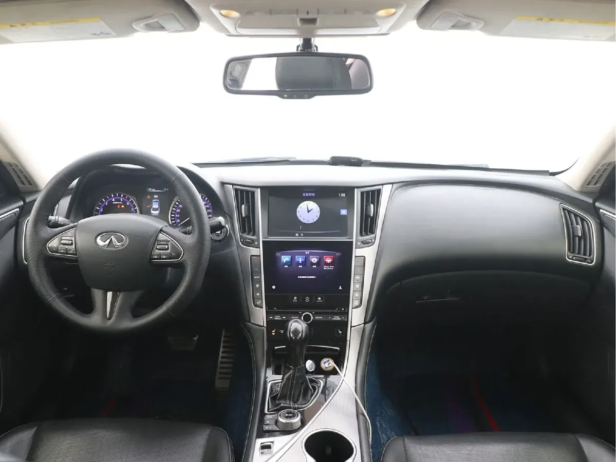 2014 Infiniti Q50 3.7L 351HP V6 7AT,autocango,china used car exporter,china ev exporter,chinese used car exporter,chinese used ev exporter