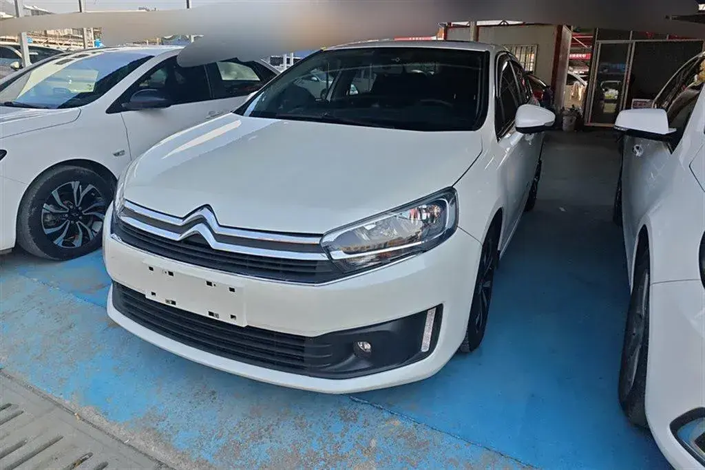 2018 Citroen C4 C-Quatre 1.6L 117HP L4 6AT