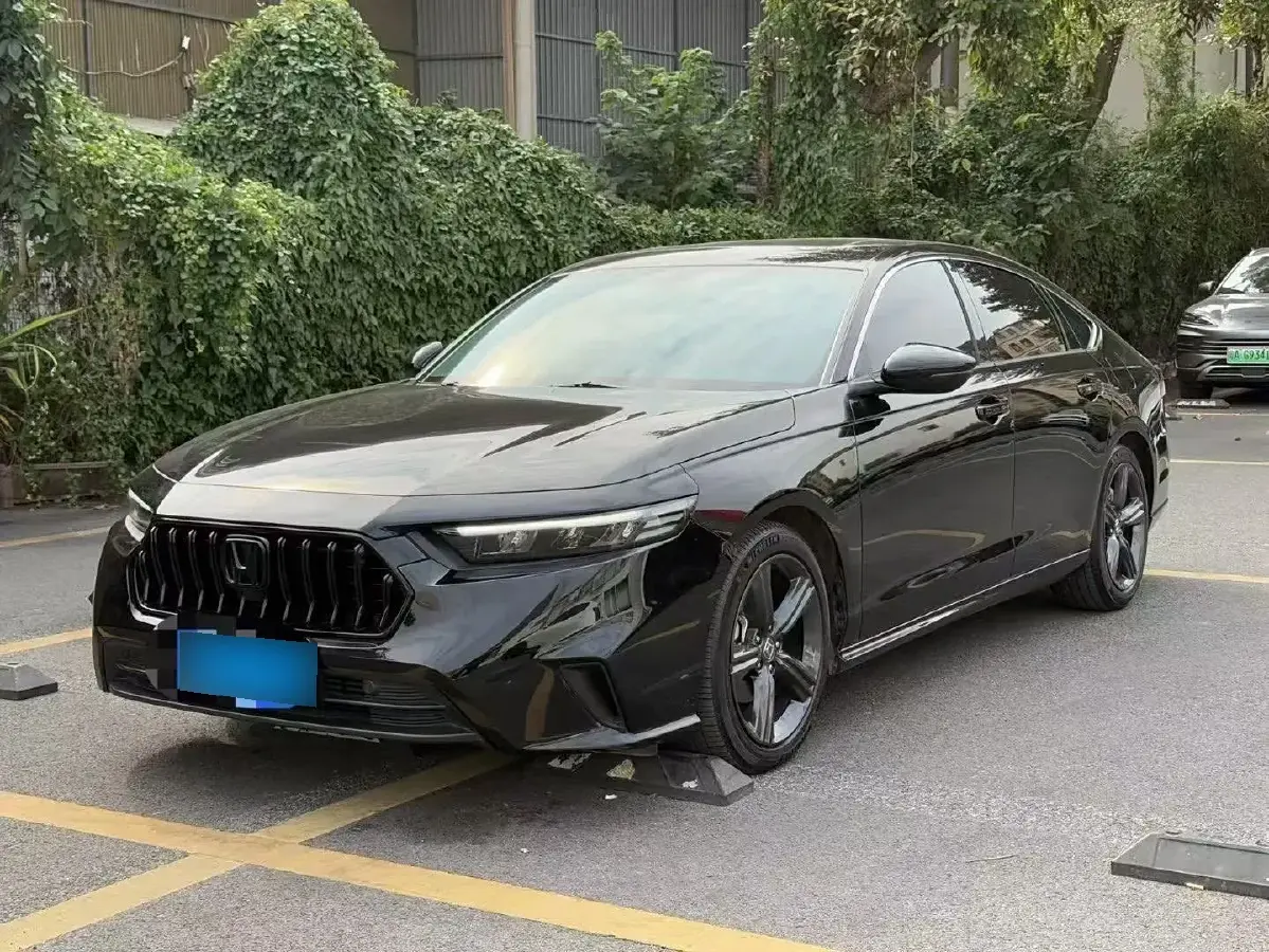 2024 Honda Inspire 1.5T 192HP L4 CVT