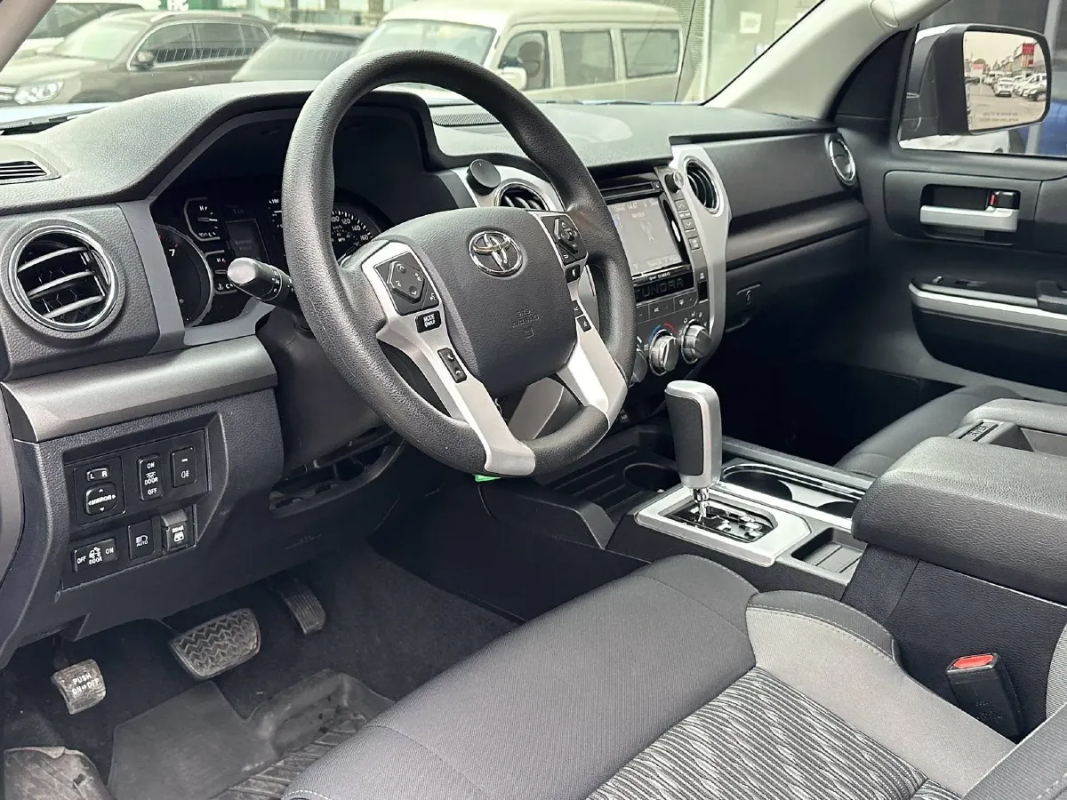 2014 Toyota Tundra 5.7L 386HP V8 6AT,autocango,china used car exporter,china ev exporter,chinese used car exporter,chinese used ev exporter