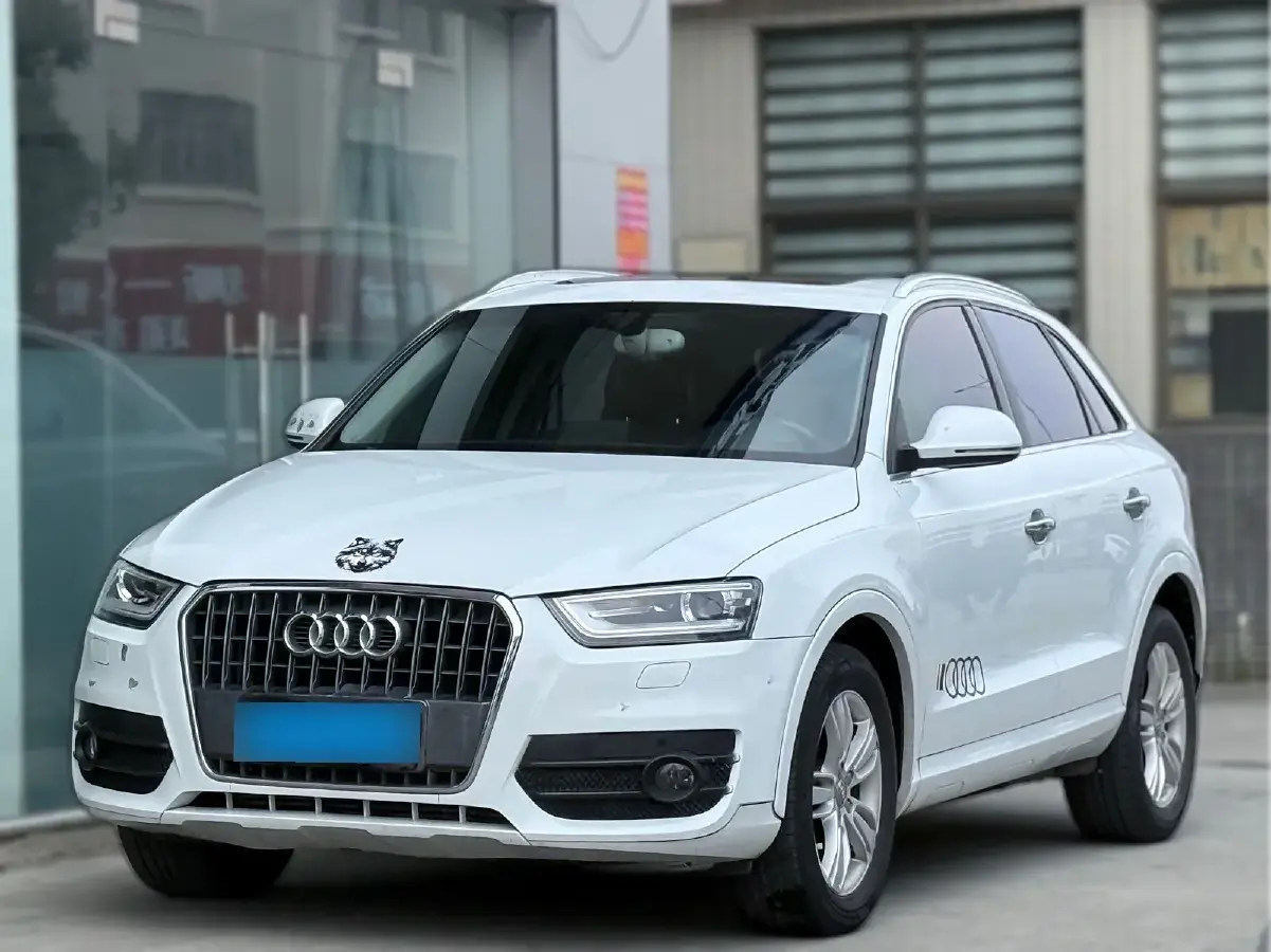2015 Audi Q3 2.0T 170HP L4 7DCT
