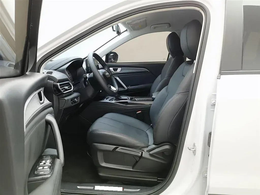 2019 BaoJun RS-5 1.5T 147HP L4 CVT,autocango,china used car exporter,china ev exporter,chinese used car exporter,chinese used ev exporter