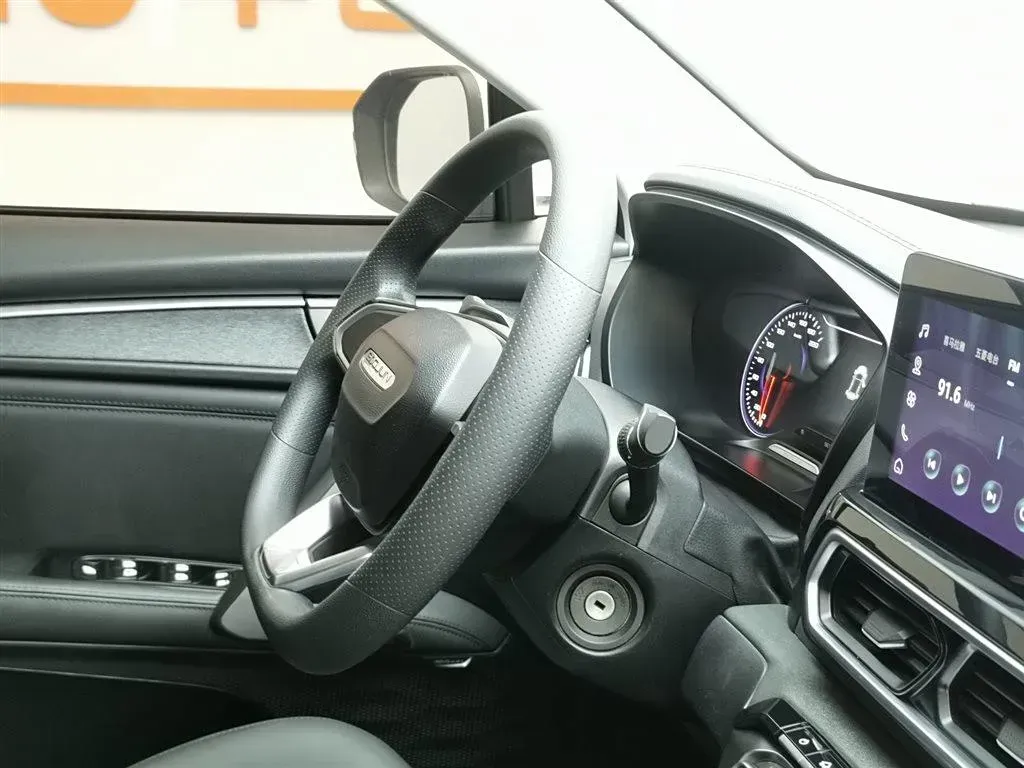 2019 BaoJun RS-5 1.5T 147HP L4 CVT,autocango,china used car exporter,china ev exporter,chinese used car exporter,chinese used ev exporter